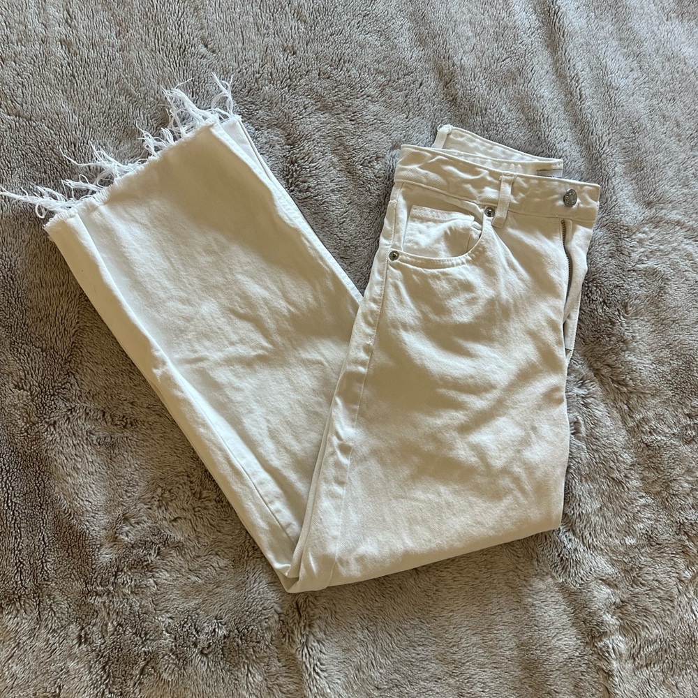 Zara White Straight Leg Jeans